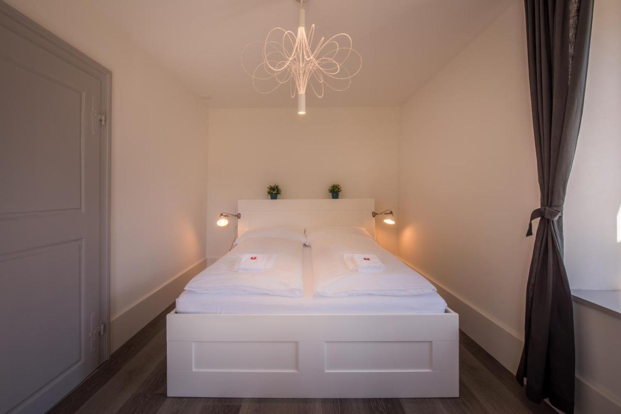 Dependance First Apartment Интерлакен Екстериор снимка